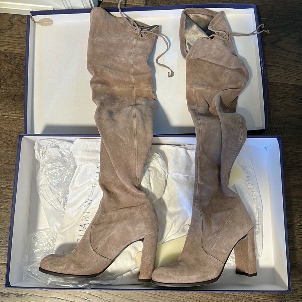 Stuart Weitzman shoes. Size 8/38